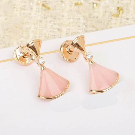 BVLGARI DIVAS' DREAM Earrings With Pink Mother-of-pearl