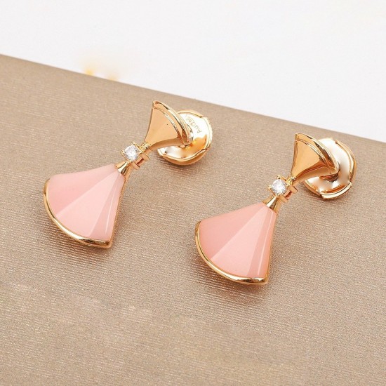 BVLGARI DIVAS' DREAM Earrings With Pink Mother-of-pearl