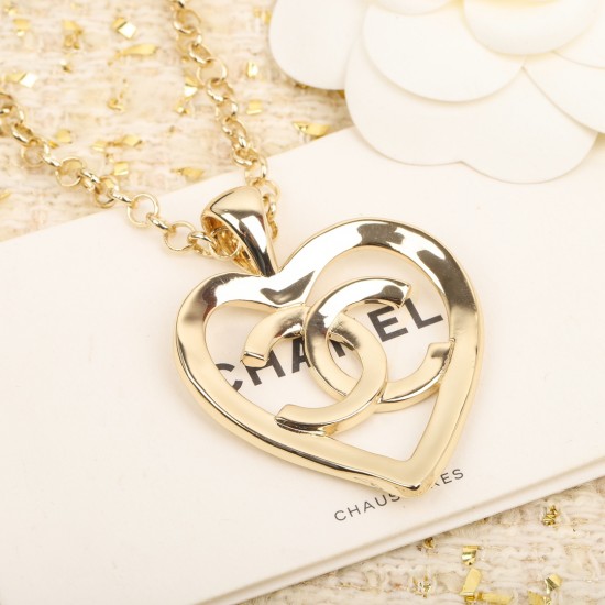 Chanel Heart CC Hollow Pendant 