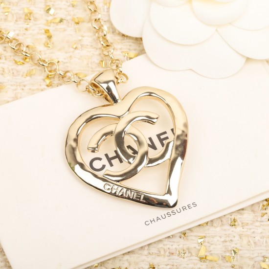 Chanel Heart CC Hollow Pendant 