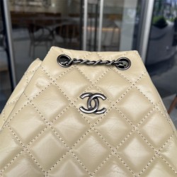 CHANEL  Backpack 005 Oil Wax Rhombus Backpack Cowhide Chain Backpack