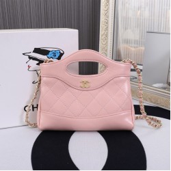 Chanel Leather CC Shoulder Bag in Pink