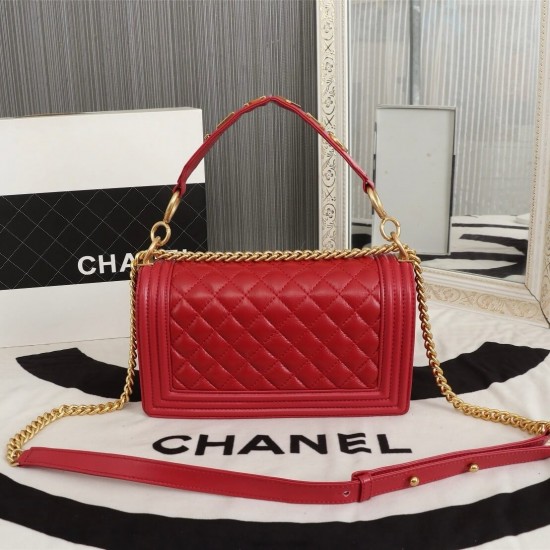 Chanel Boy Flap Medium in Quilted Lambskin - Red with Gold Hardware