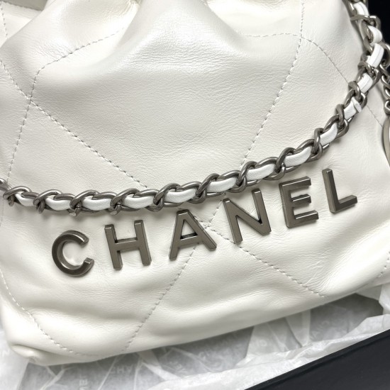 Chanel 22 Mini Handbag