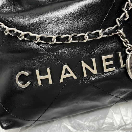 Chanel 22 Mini Handbag