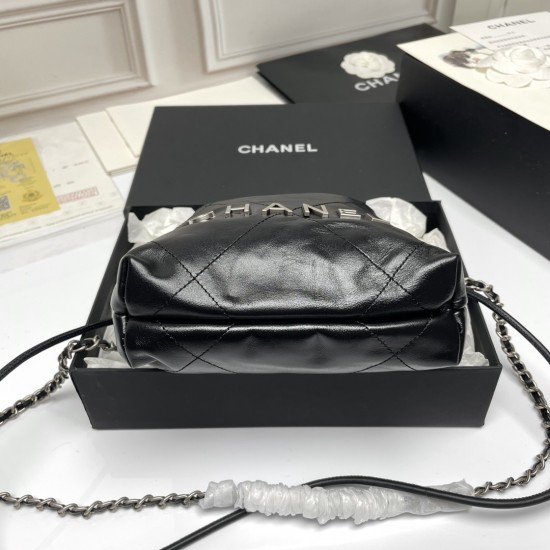 Chanel 22 Mini Handbag