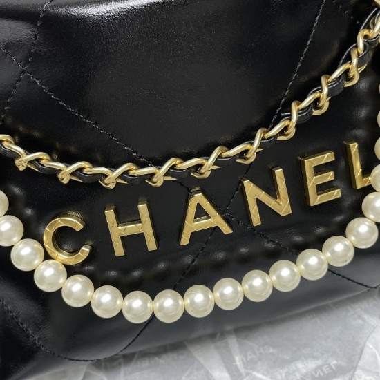 Chanel 22 Mini Handbag