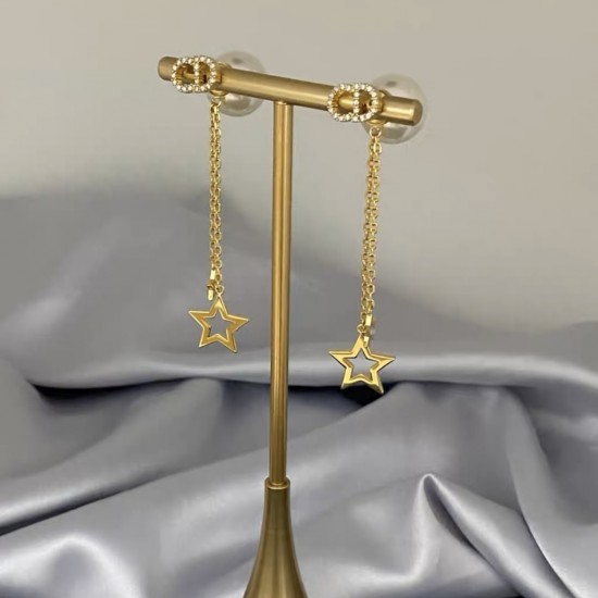 Dior La Petite Tribale CD Signature Star Detail White Pearl Women’s Yellow Gold Asymmetric Drop Earrings