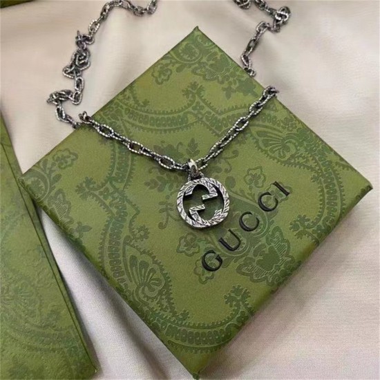 Gucci Interlocking G Pendant Necklace Silver Large