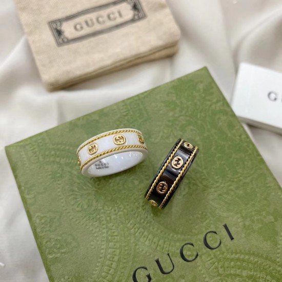 Gucci Icon Ring with Yellow Gold Interlocking G