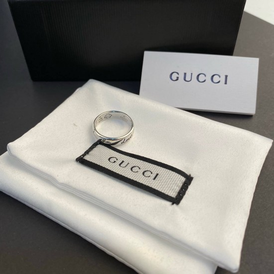 Gucci Blind for Love' Ring in Silver