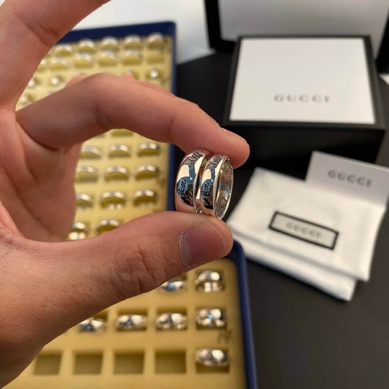 Gucci Blind for Love' Ring in Silver