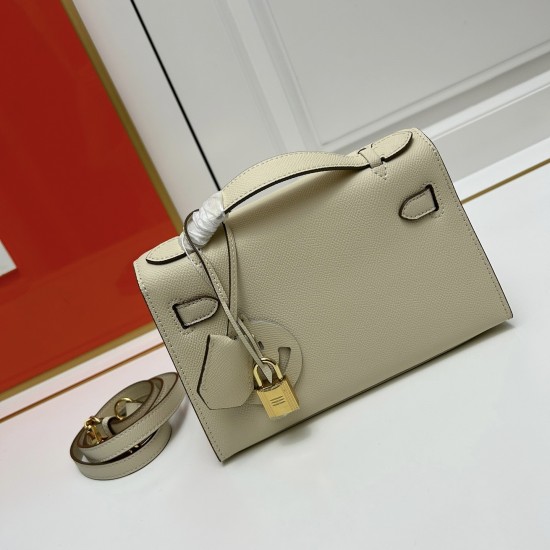 Hermes Swift Kelly Pochette White