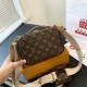 LV LouisVuitton Camera Bag  Shoulder Bags size:20x13cm