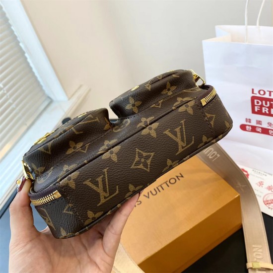 LV LouisVuitton Camera Bag  Shoulder Bags size:20x13cm