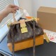 LV LouisVuitton Clutch Shoulder Bags 008