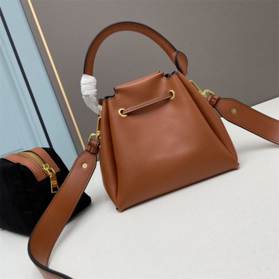 PRADA Hand bag,Shoulder Bags 007