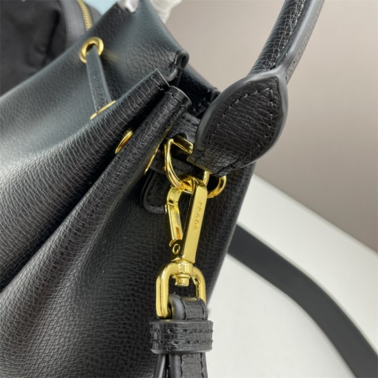 PRADA Hand bag,Shoulder Bags 010