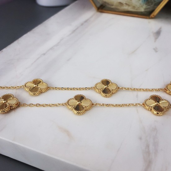 Van Cleef & Arpels Vintage Alhambra Necklace, 10 Motifs Guilloche in Yellow Gold